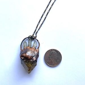 Copper Necklace with Quartz crystals and Flower resin Crystal